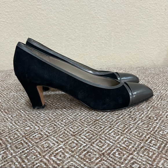 Salvatore Ferragamo Black Suede Textured Metallic Toe Kitten Heel Sz 10A Career - Picture 8 of 11